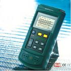 測(cè)量類別包括℃、℉和mV信號(hào)。熱電偶類型：J、K、T、E、R、S、B、N;測(cè)量熱電偶;模擬熱電偶;溫度分辨率： 0.1℃/0.1℉;溫度精度：±（0.3℃+10μV）;量　　程：-10mV∽75 mV;分 辨 率：0.01 mV;精度：±（0.025%+1字）'







