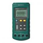 用于0-24mA的電流回路和0-10V的直流電壓的測(cè)量和輸出校準(zhǔn)，但本校準(zhǔn)儀不能同時(shí)用作測(cè)量和輸出。直流電壓測(cè)量,直流電壓輸出;直流電流測(cè)量;直流電流輸出;外供電源模擬輸出直流毫安電流
;校準(zhǔn)儀回路電源測(cè)量直流毫安電流


