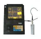 超高采樣速率，射頻波形細(xì)節(jié)盡現(xiàn)，最小顯示范圍2.5mm;同時(shí)具備USB和RS232串行通訊口;測(cè)量范圍(mm)：2.5～5000(鋼縱波)
;工作頻率(MHz)：0.2～10;增益調(diào)節(jié)：0～110dB;垂直線性誤差：≤3%;動(dòng)態(tài)范圍：≥32dB.