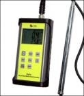 TPI -575  轉(zhuǎn)輪/熱線式兩用風(fēng)速儀,雙數(shù)字LCD.測(cè)量：風(fēng)速：m/s，Km/h，ft/min，Knots，mile/s.溫度：℃，℉.量程：熱線風(fēng)速：0.2~20m/s.傳感器：玻璃珠熱敏電阻.轉(zhuǎn)輪風(fēng)速:0.4~25m/s.傳感器：低阻力滾珠軸承風(fēng)扇.溫度：-20~80℃
