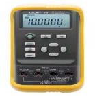 VICTOR15  過(guò)程儀表校驗(yàn)儀, 6位LCD顯示，通過(guò)切換鍵分別顯示測(cè)量和輸出信號(hào)的類型，單位和數(shù)值，面板自動(dòng)校準(zhǔn)，電池高于6.8V時(shí)，20mA最大負(fù)載1KΩ；電池在5.8V～6.8V之間，20mA最大負(fù)載700Ω,供電電源范圍：5～25VDC,溫度系數(shù)：±0.005% 量程 / ℃（5℃～28℃、18℃～40℃）。 