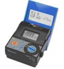 MI2127 精密接地電阻測試儀,采用傳統(tǒng)的打地樁方式來測量接地電阻，可用二、三、四線法，可測量土壤電阻率。接地電阻（四線方法）范圍 0-19.99K Ω ,土壤電阻率范圍：0-1999K Ω M 
 