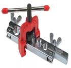 擴(kuò)管器: 擴(kuò)孔直徑范圍從3/16"至5/8"。擴(kuò)孔器由鑄造的擴(kuò)孔支架和呈45?角的鋁制V形擴(kuò)孔組成
