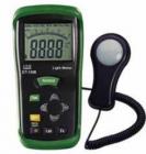 數(shù)字照度計(jì)DT-1308 測(cè)量范圍:40，400，4000，40000,300000LUX ;精確度:±(3.5%讀數(shù)＋20個(gè)數(shù)字) (＜40,000lux) ;精確度:±(4.0%讀數(shù)+20個(gè)數(shù)字)(＞40,000lux)