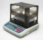 MD-300S 多功能電子比重計(jì).測(cè)試種類:固體;液體;顆粒;薄膜;浮體;吸水體.密度解析:0.001g/cm3.秤   量:0.01g～300 g.凈   量:1 kg


