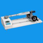 功能：
ANJ扭矩扳手檢定儀是檢定扭矩扳子、據(jù)矩起子的專(zhuān)用設(shè)備，主要用于檢測(cè)各種
定力式扭力板手，數(shù)顯式扭力板手、預(yù)置式扭力板手、扭力起子、螺絲刀和各種涉及
擰緊力的儀器和產(chǎn)品。廣泛應(yīng)用于電氣制造、機(jī)械制造、汽車(chē)輕工和專(zhuān)業(yè)科研和檢測(cè)行業(yè)。
