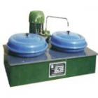 用  途

M-2型金相試樣預(yù)磨機(簡稱預(yù)磨機),是一種濕式磨光機,它利用各種不同粒度的抗水砂紙,對各種金屬有其合金的試樣進(jìn)行磨光。采用本預(yù)磨，除以機械磨光代替手工操作提高制作試樣的效率以外，還能完全除去試樣切割機過程中產(chǎn)生的塑料變形和表面的熱痕跡，供進(jìn)一步拋光后進(jìn)行組織的預(yù)微測定。

