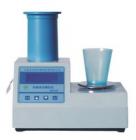 LDS-2E臺式水分測定儀是本公司臺式系列水分儀的又一革新產(chǎn)品。中文菜

單，智能提示，操作簡便。儀器不但可以測量顆粒糧食及粉狀物的水分，還可

以測量小麥容重，測量結(jié)果（水分、溫度、重量或容重）在屏幕顯示的同時可

經(jīng)RS232C串行口同步輸出至電腦，也可打印。粉狀取樣筒和振動臺（另配）的

使用使得儀器在測量粉狀物的時候更加精確，不僅是糧食等行業(yè)和實驗室快速

測量水分理想設備，同時也適宜制粉（面粉廠、淀粉廠等）企業(yè)使用。